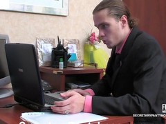 Alice&Mike office hose sex movie